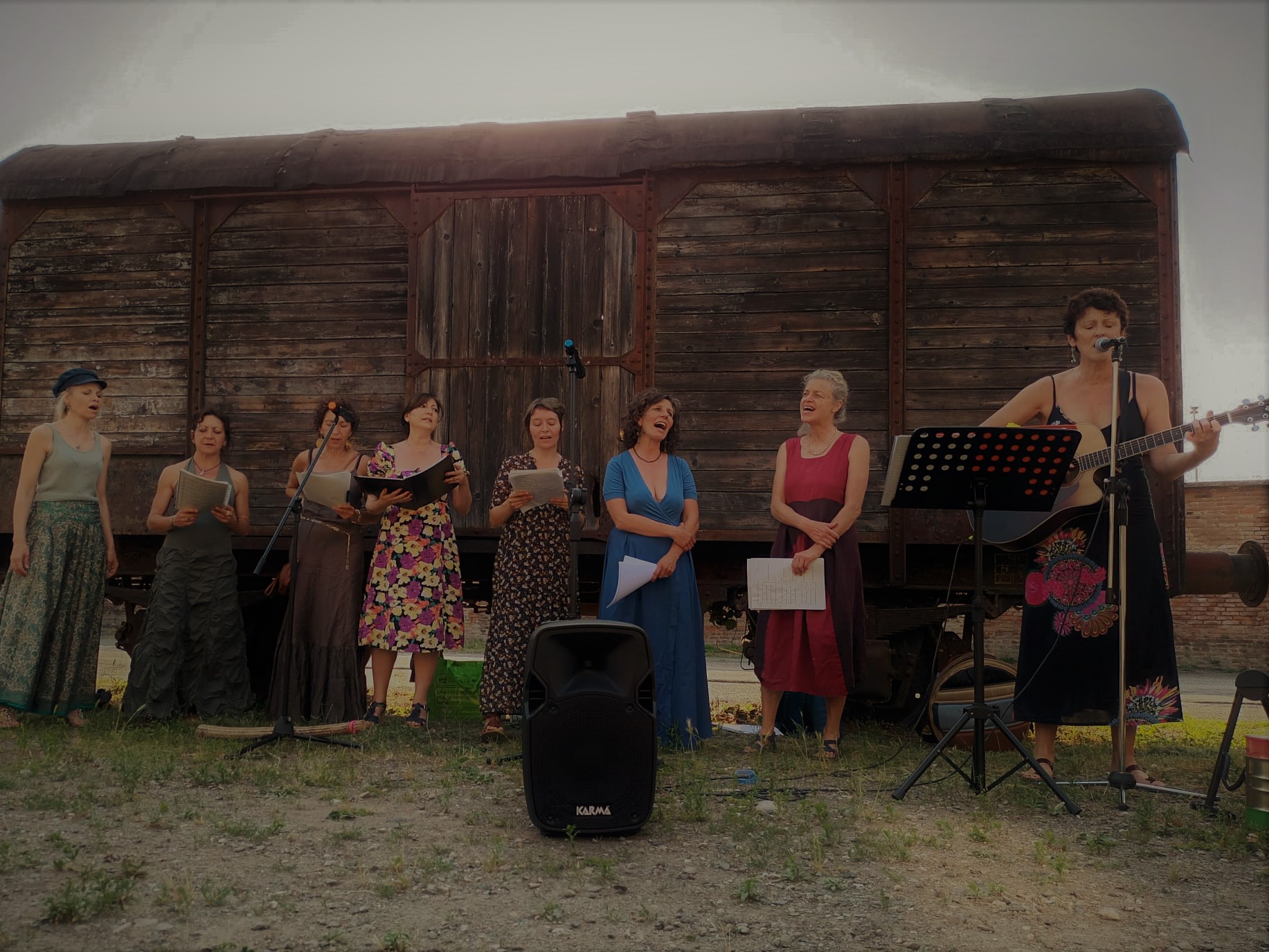 Audizione di voci maschili e femminili per coro di canto popolare